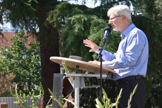 Selbsthilfe versus professionelle Hilfe